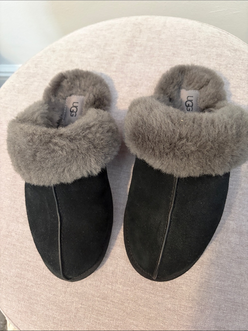 Women’s UGG slippers
